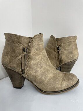 Maurices Faux Leather Brown Western High Heel Cowgirl Ankle Boots Women's 10